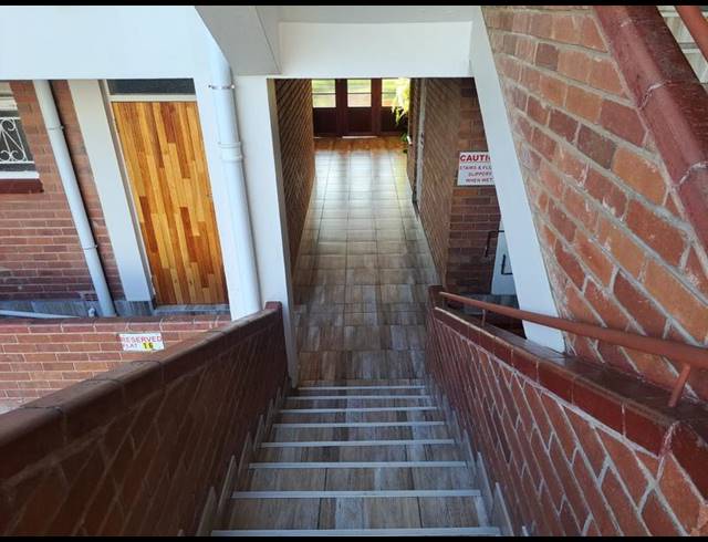1 BEDROOM APARTMENT FOR SALE IN PELHAM